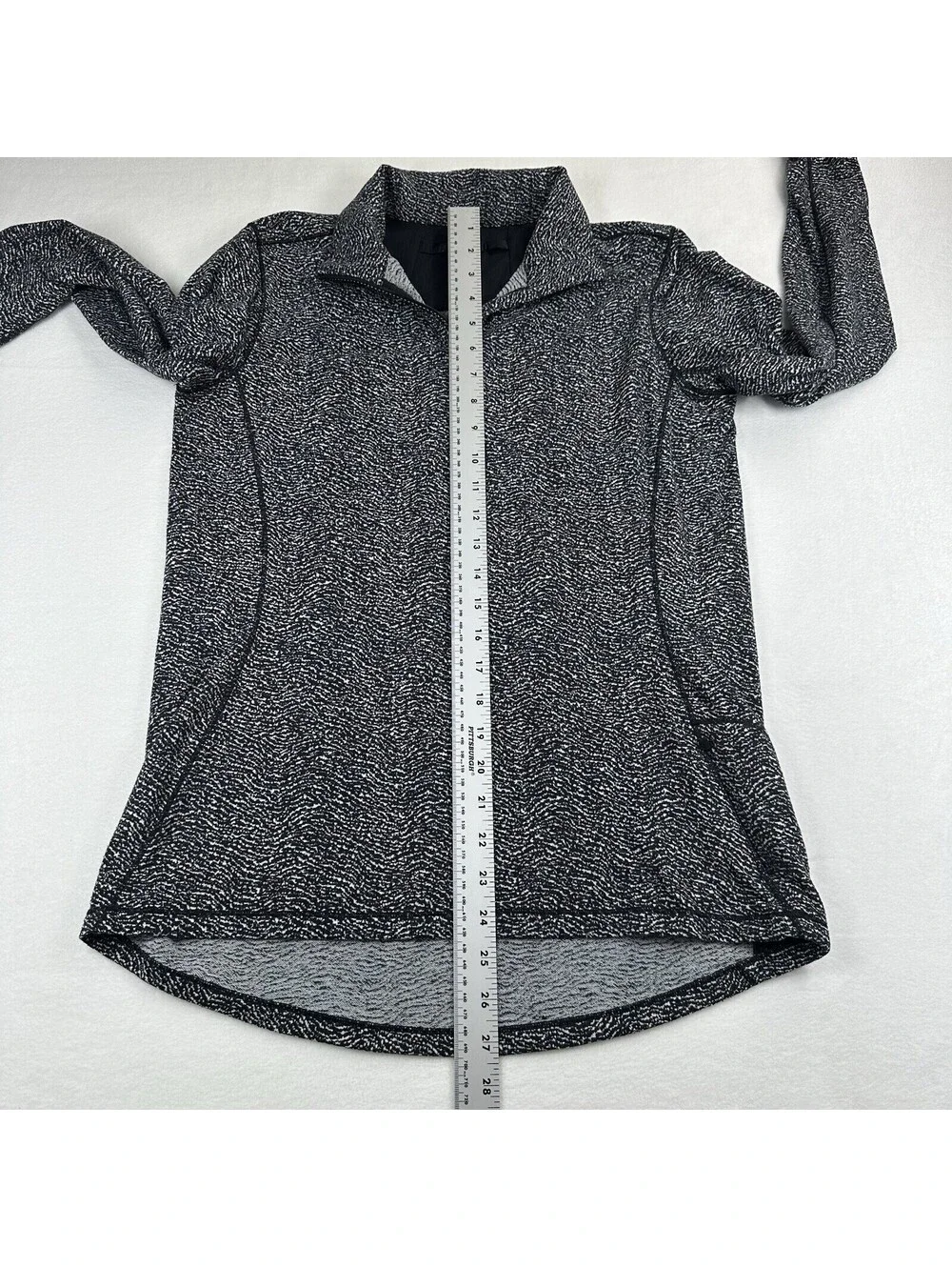 Lululemon Pullover Women’s 8 Runderful 1/2 Zip Jacket Thumb Holes Performance